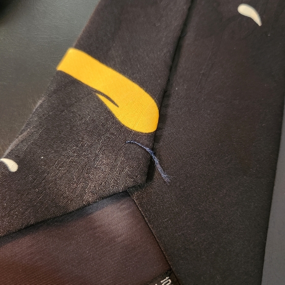 Looney Tunes Ties Set Of 2 - Picture 3 of 10